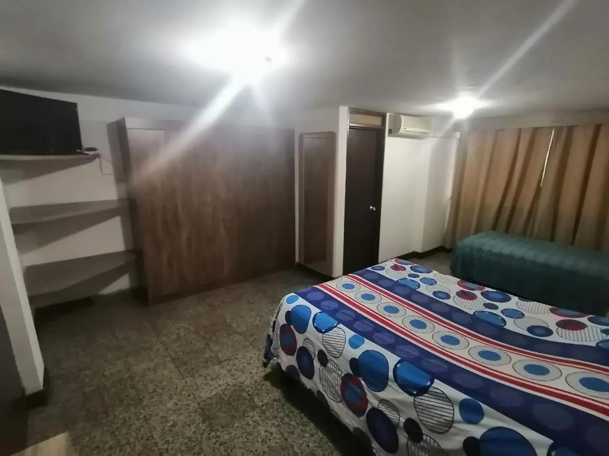 Hotel Del Oeste Кали 2*,  Колумбия